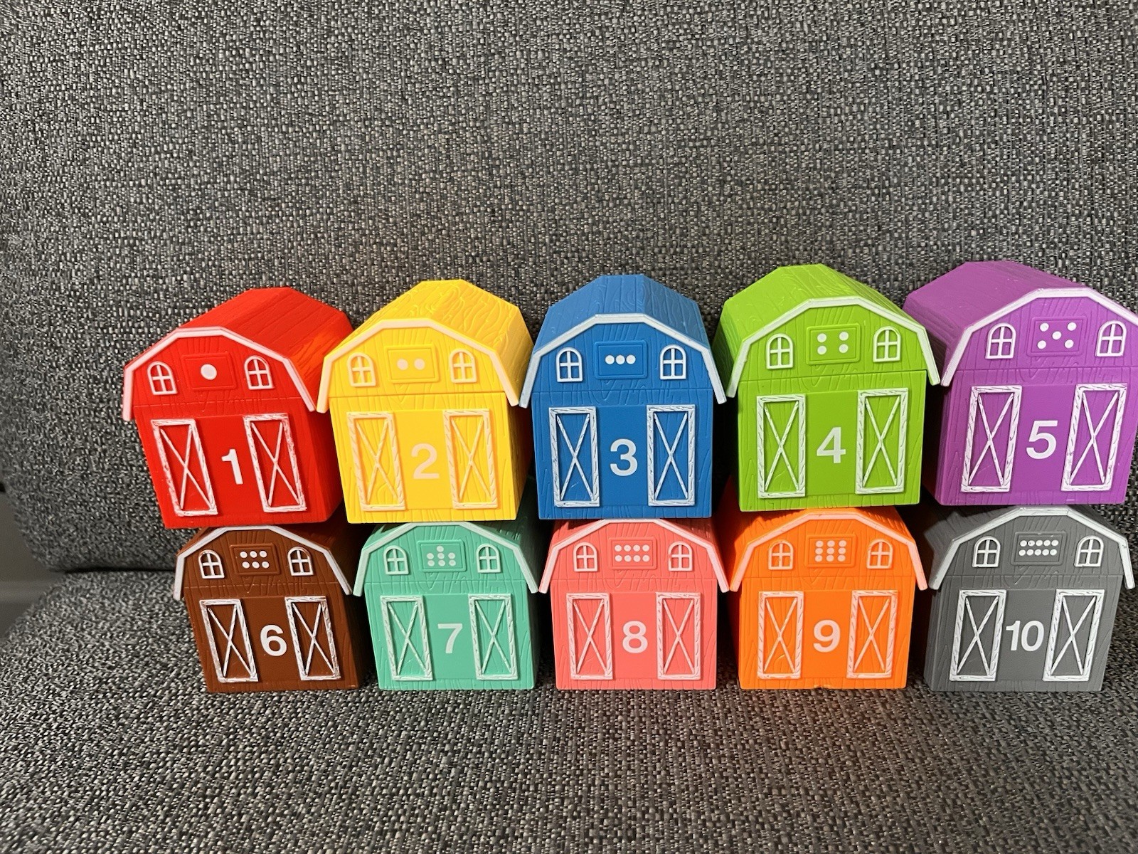 10 Pc Barns Montessori Learning Toys Toddlers Counting Colors No Animals