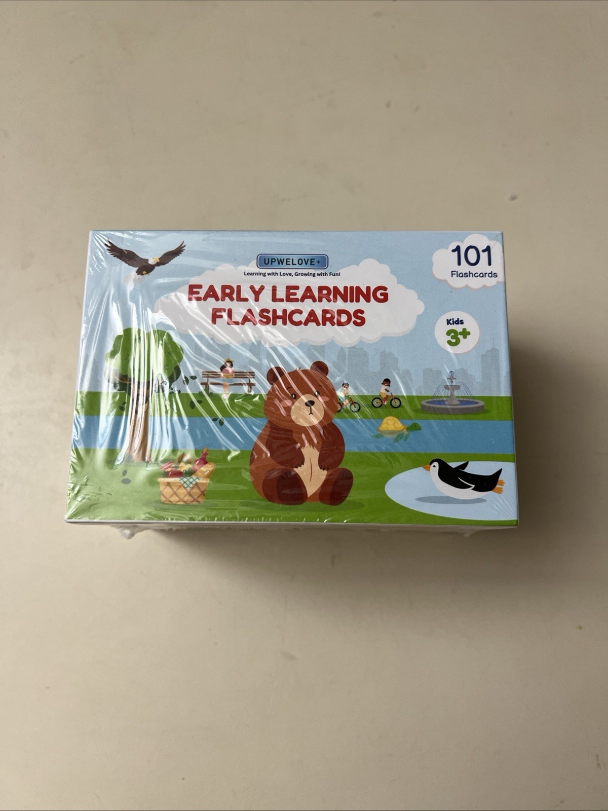 Early learning Flash Cards. 101 Flash Cards. Ages 3+