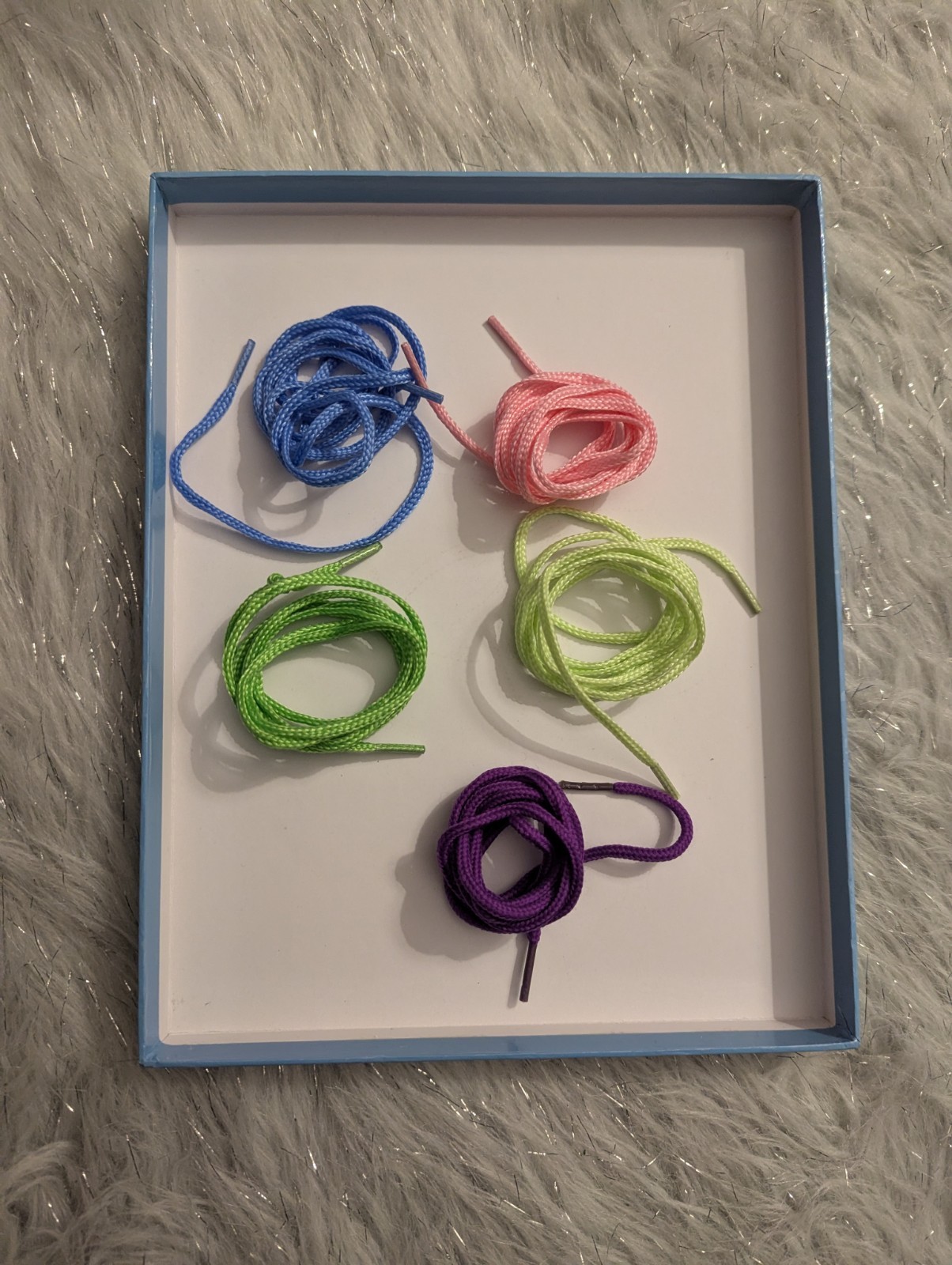 eeBoo “More Friendly Bugs” Lacing Cards with 5 Cards & Laces (for ages 5+)