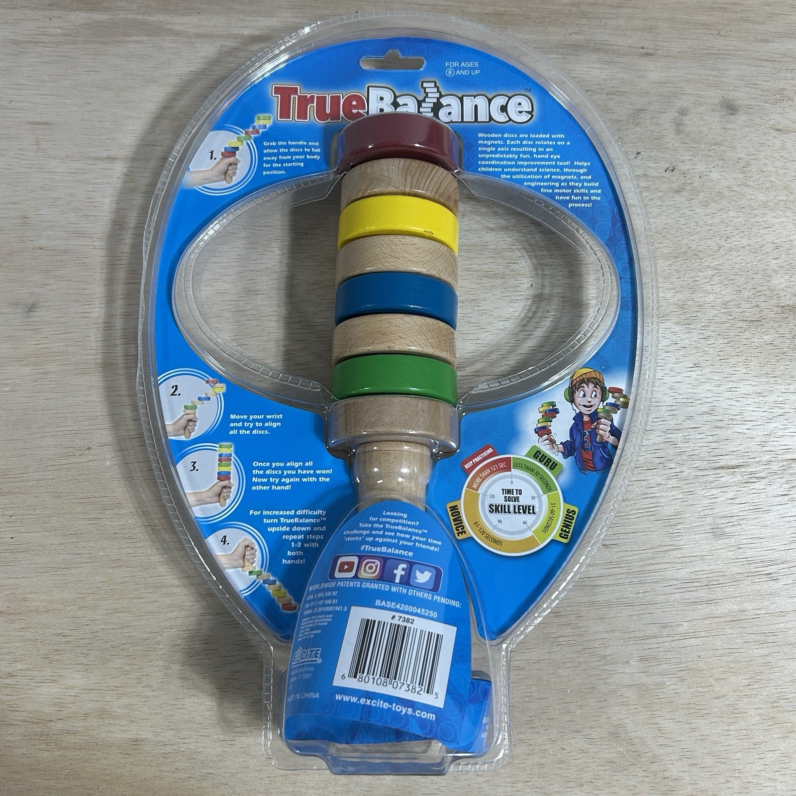 New True Balance Handheld STEM Game Wooden Toy by Excite Coordination Skill