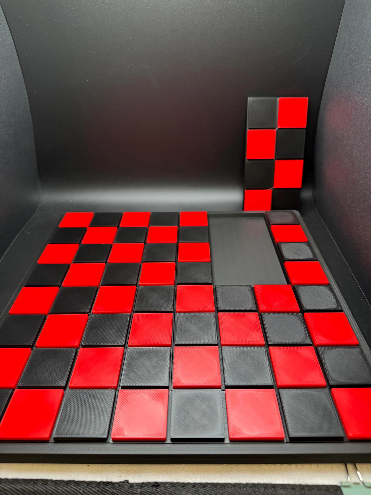 Checkerboard Dissection Puzzle – 8-Piece Brain Teaser, Challenging Puzzle, Gift