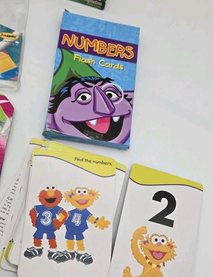 Lot Of Educational Stuff K4-K5 Wipe Off Writing & Alphabet & Numbers Flash Cards
