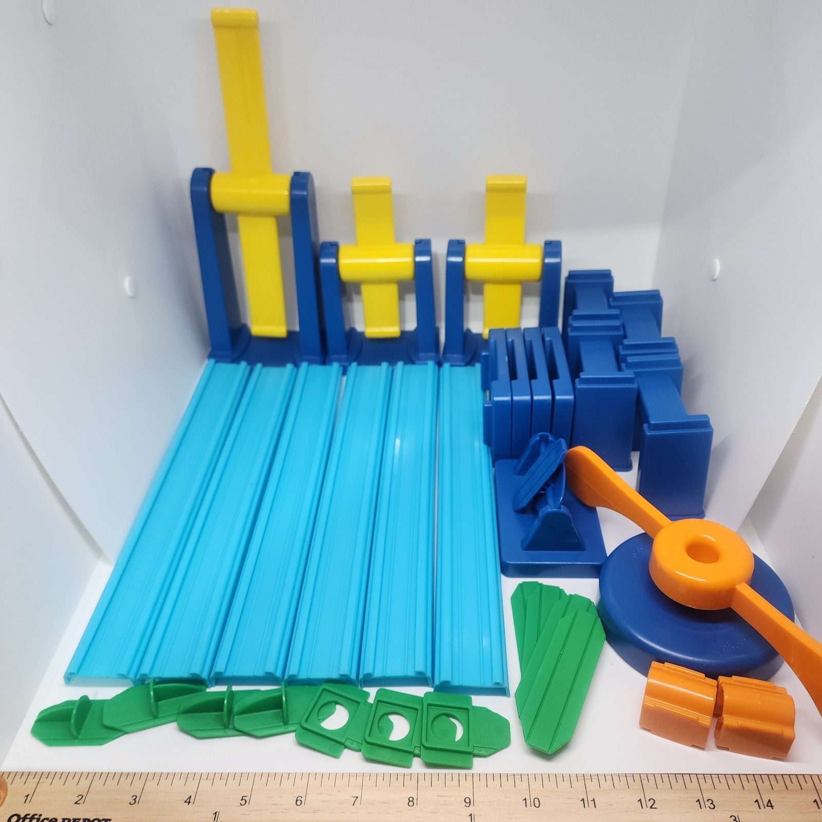 Lakeshore STEM Create-A-Chain Reaction Starter Set PreK-2 Missing Balls