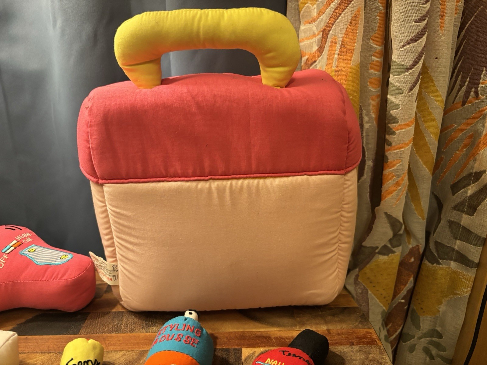 Vintage Pockets of Learning “My Beauty Kit” Soft Fabric Playset – 1990s