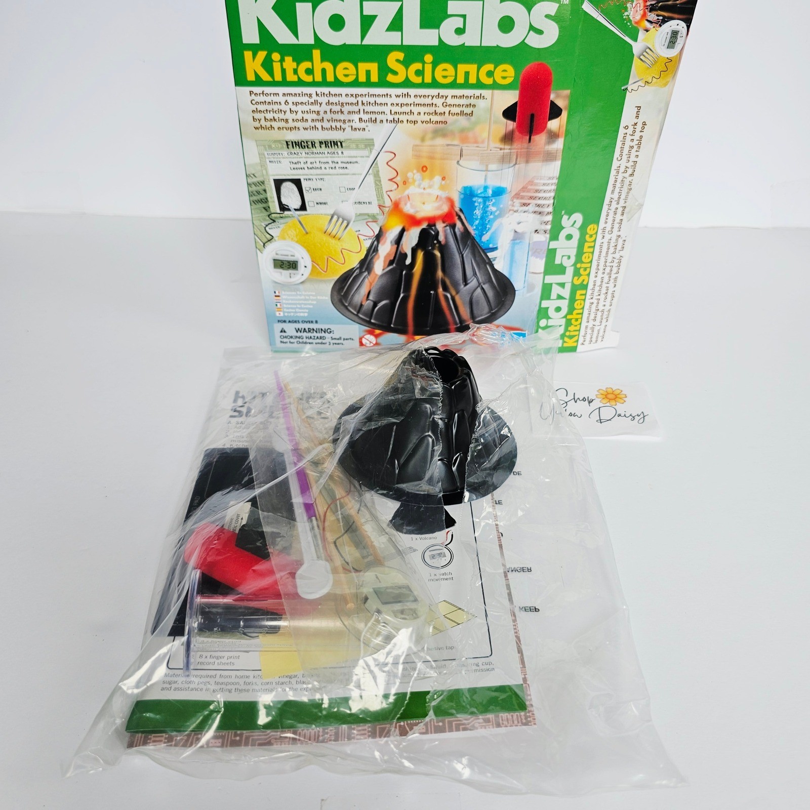 KidzLabs Kitchen Science Kit New Not Used Learning School Kids – 1397
