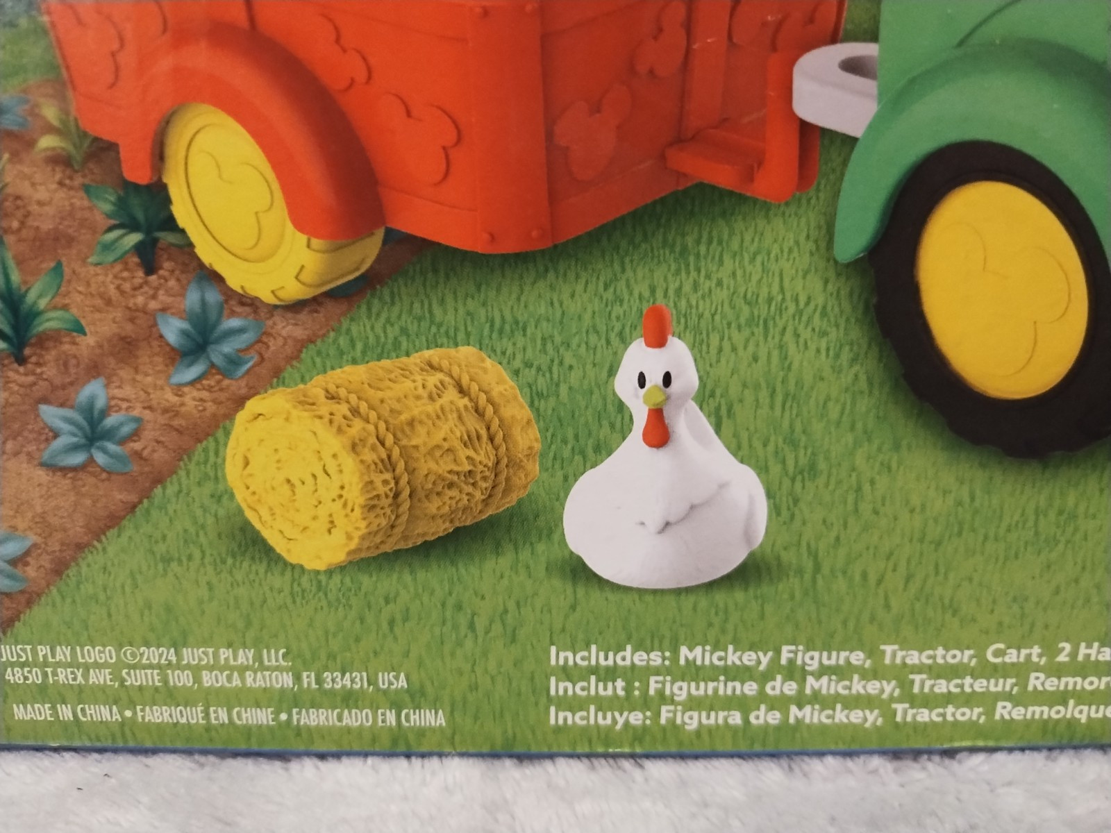 NEW Disney Junior Mickey Barnyard Fun Tractor