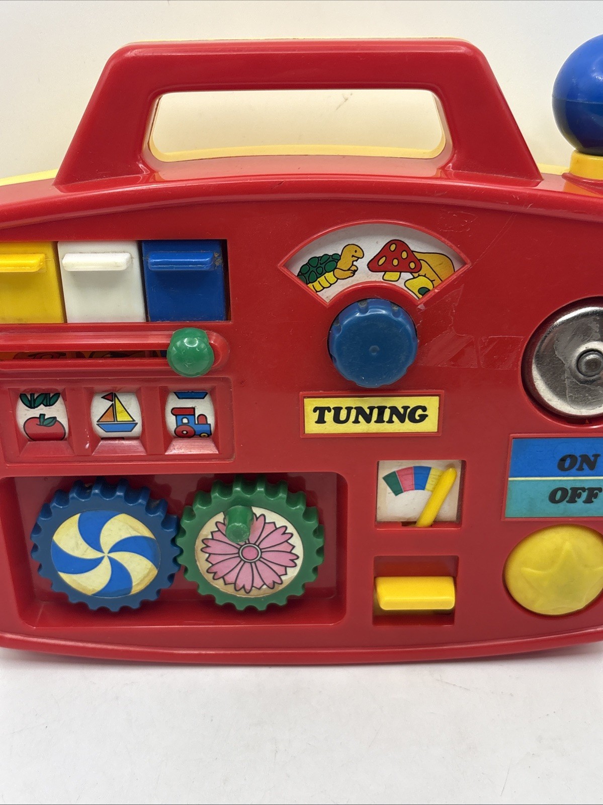 VINTAGE 1996 Megcos Toys Fun Radio Activity Box Red Sensory Toy Toddlers Kids
