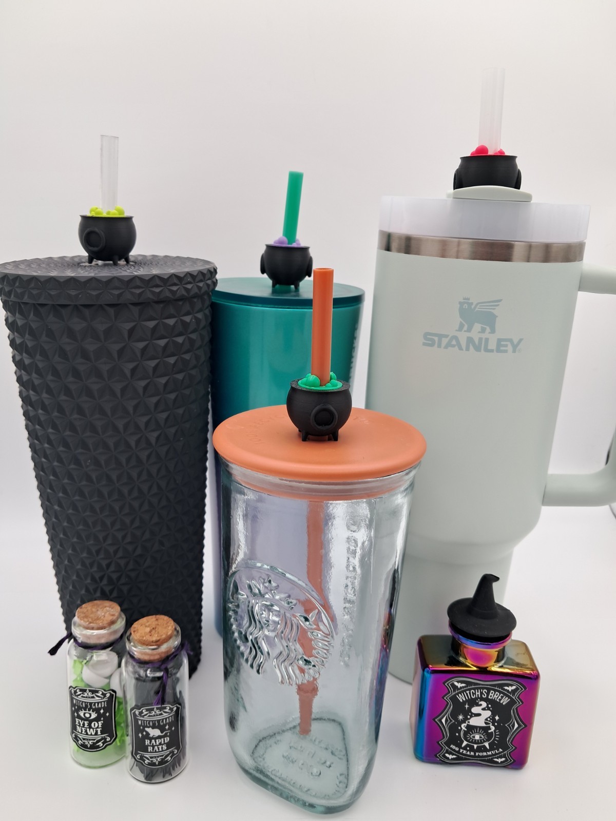 3D Printed Spooky Cute Witch Cauldron Straw Topper – Reusable Straw Accessory