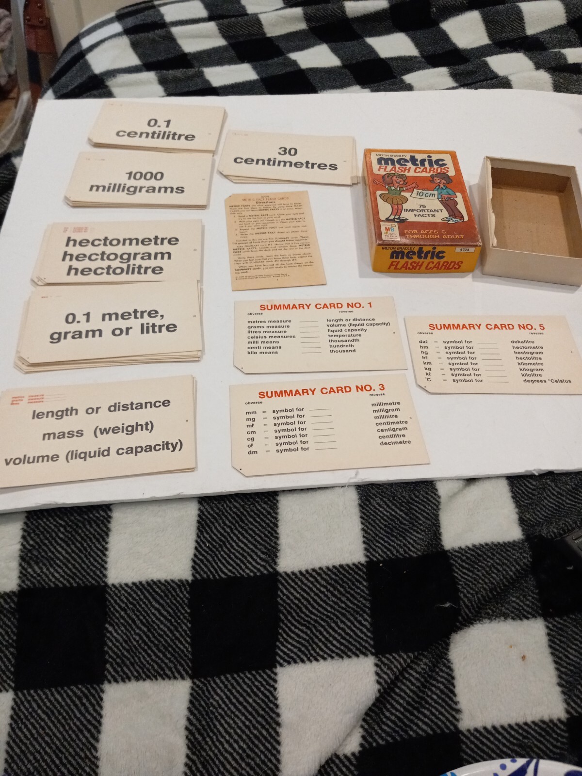 Vintage Milton Bradley Metric Flash Cards 1977