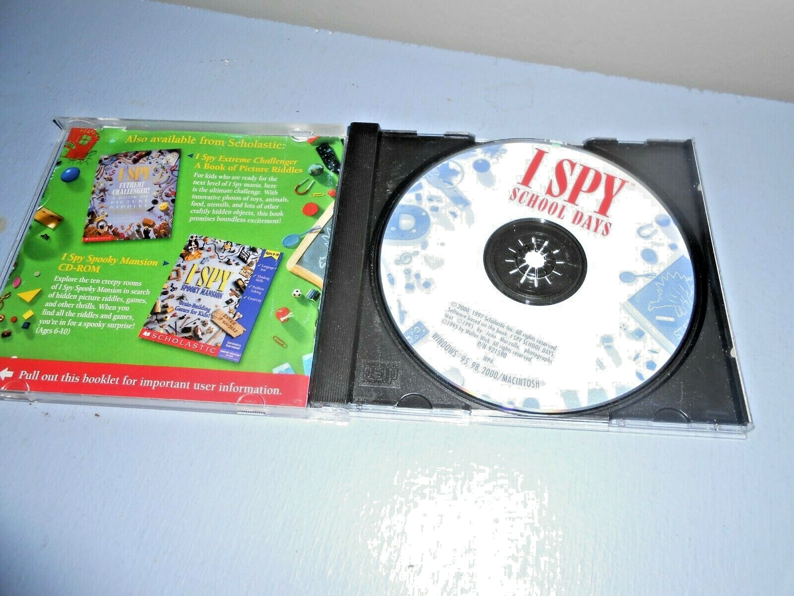 CD-ROM Educational Scholastics “I SPY” LANGUAGE ARTS AGES 5-9