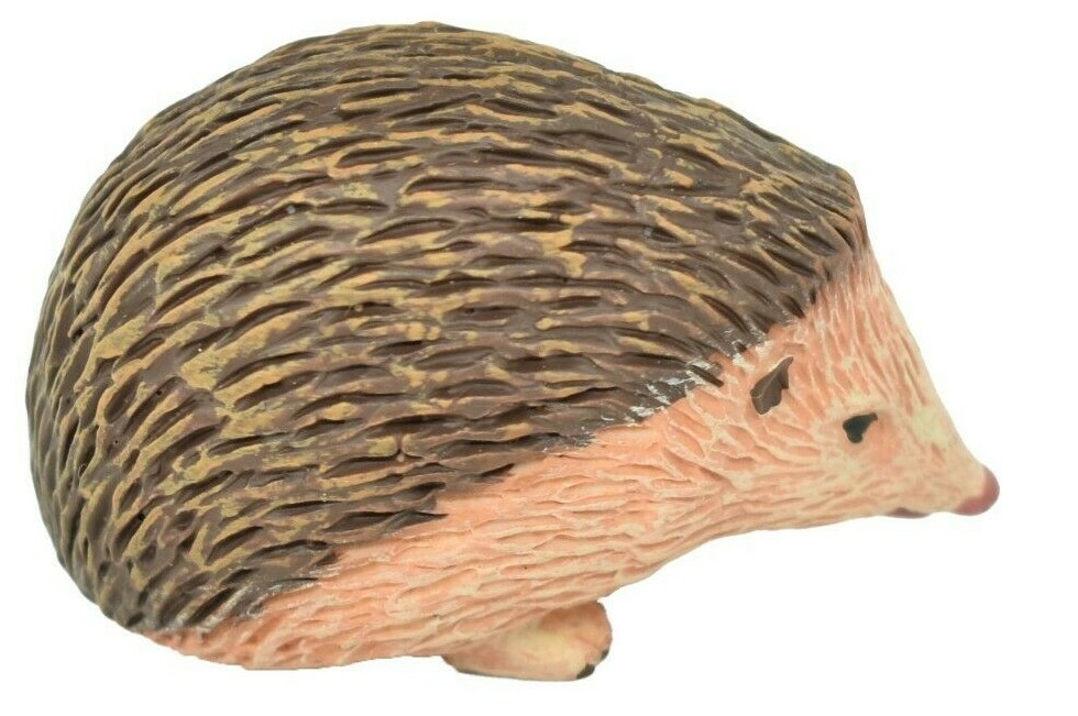 Hedgehog, Life Like Plastic Replica 1 3/4″ M056-B640