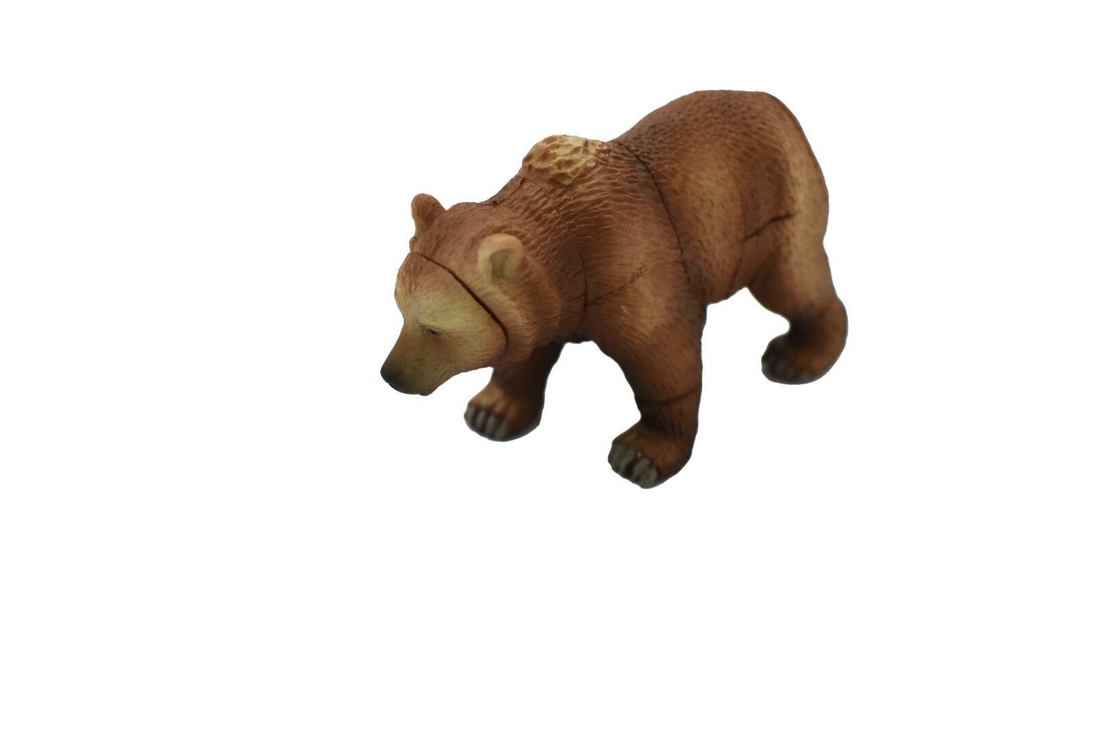 Grizzly Bear 3D Puzzle Plastic Replica 2 1/2″ long – F3028 B331