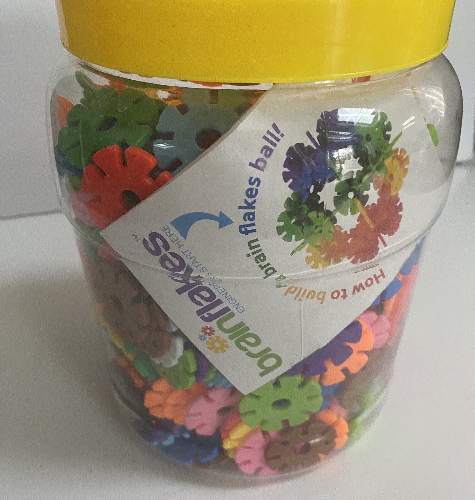 VIAHART Brain Flakes Ages 5+ Interlocking Plastic Discs Creative Building STEM