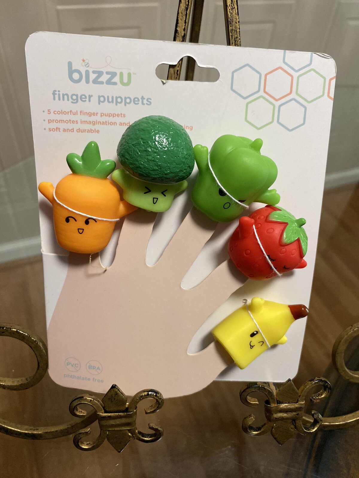 Fruit & Veggie Finger Puppets Toy Carrot Banana Strawberry Broccoli Bell Pepper