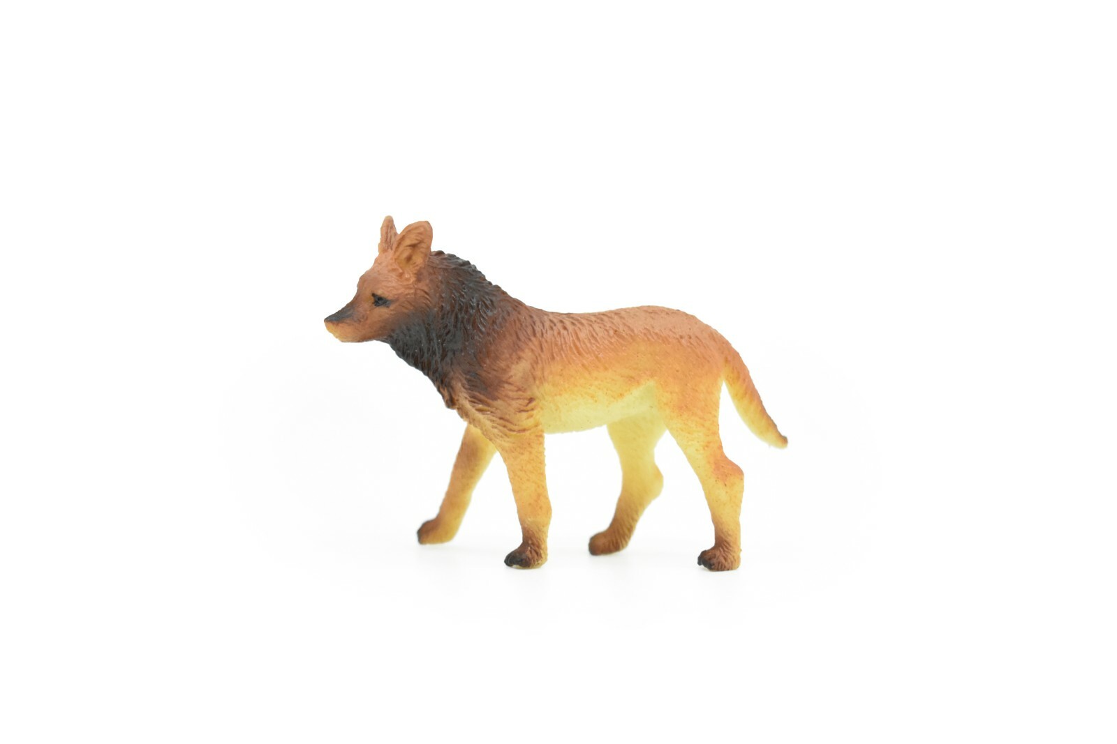 Dingo, Wild Dog Toy Very Nice Plastic Animal, 2 1/2 ” CWG134 B238