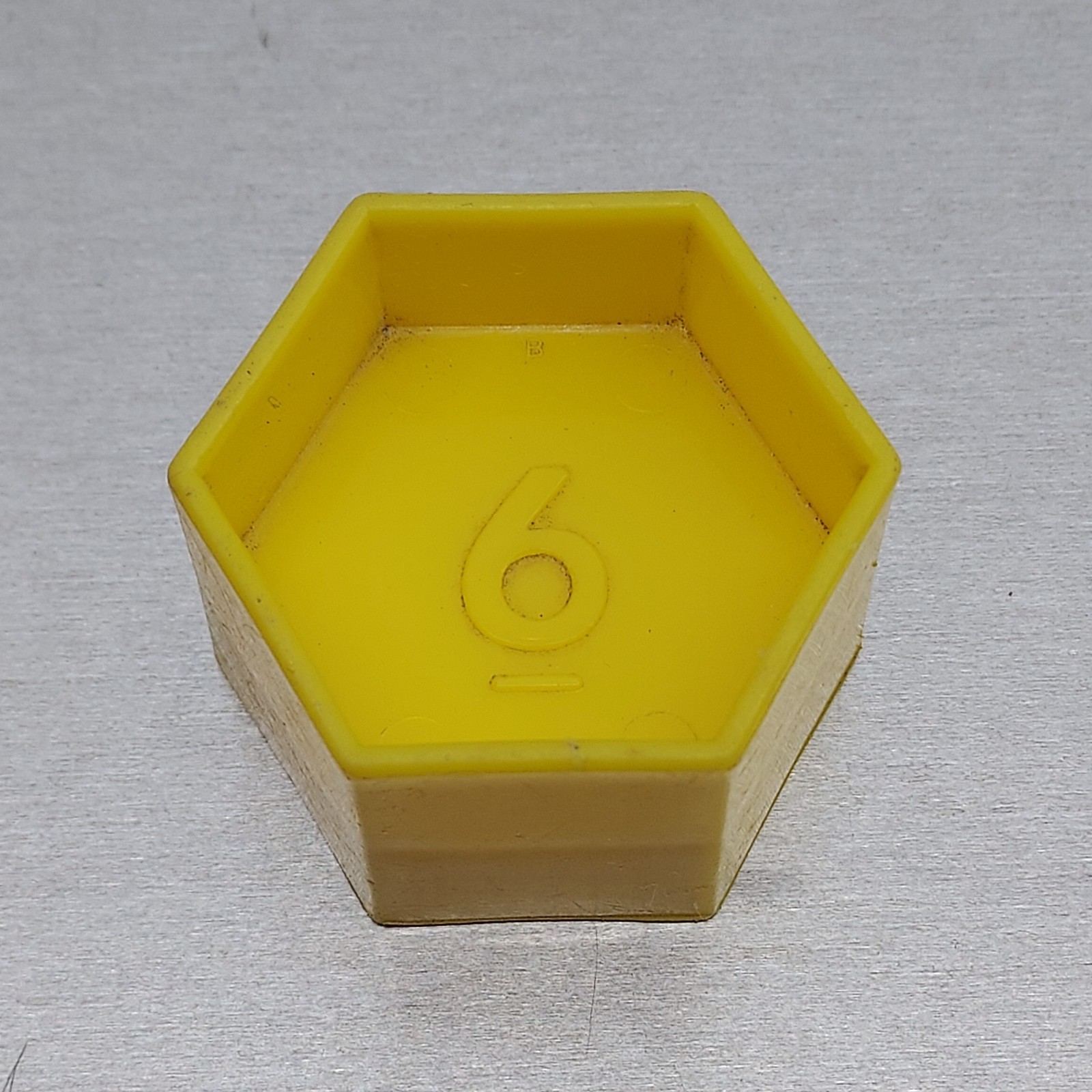 Tupperware Replacement Yellow Hexagon Shape Number 6 for Shape O Ball Only