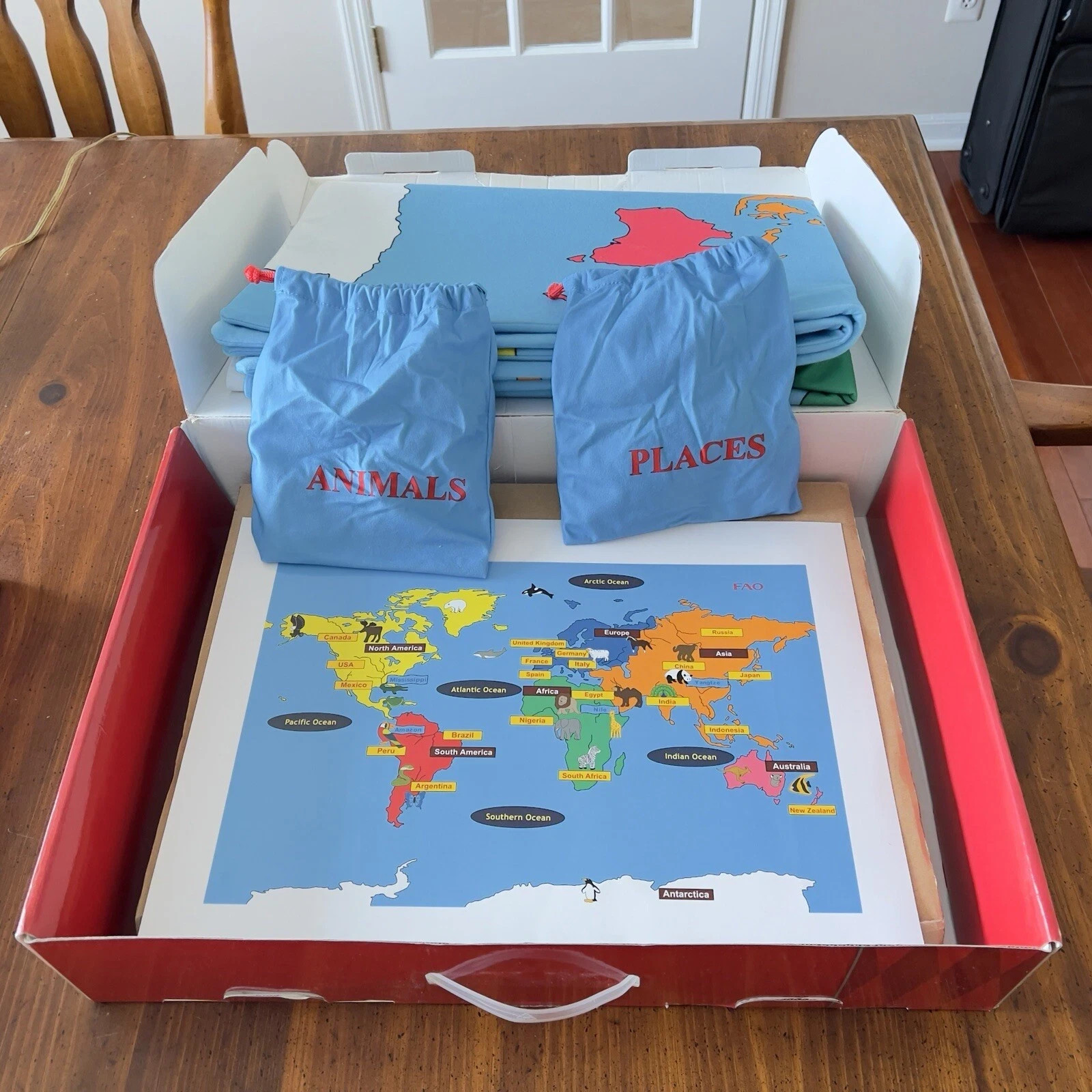 FAO Schwarz Big World Map 52”x35” Hanging Play Map w/ 60 Removable Pieces Comp.