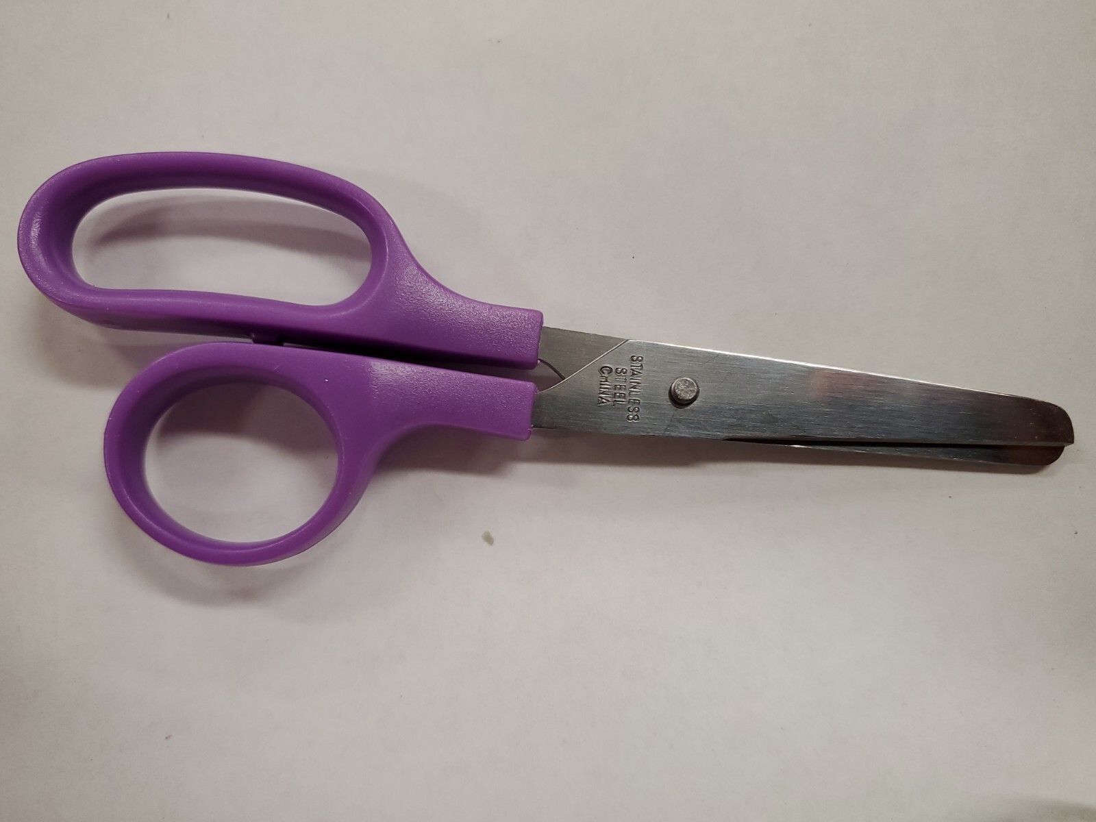 Charles Leonard Children’s Scissors 5″ Blunt Tip Assorted Colors