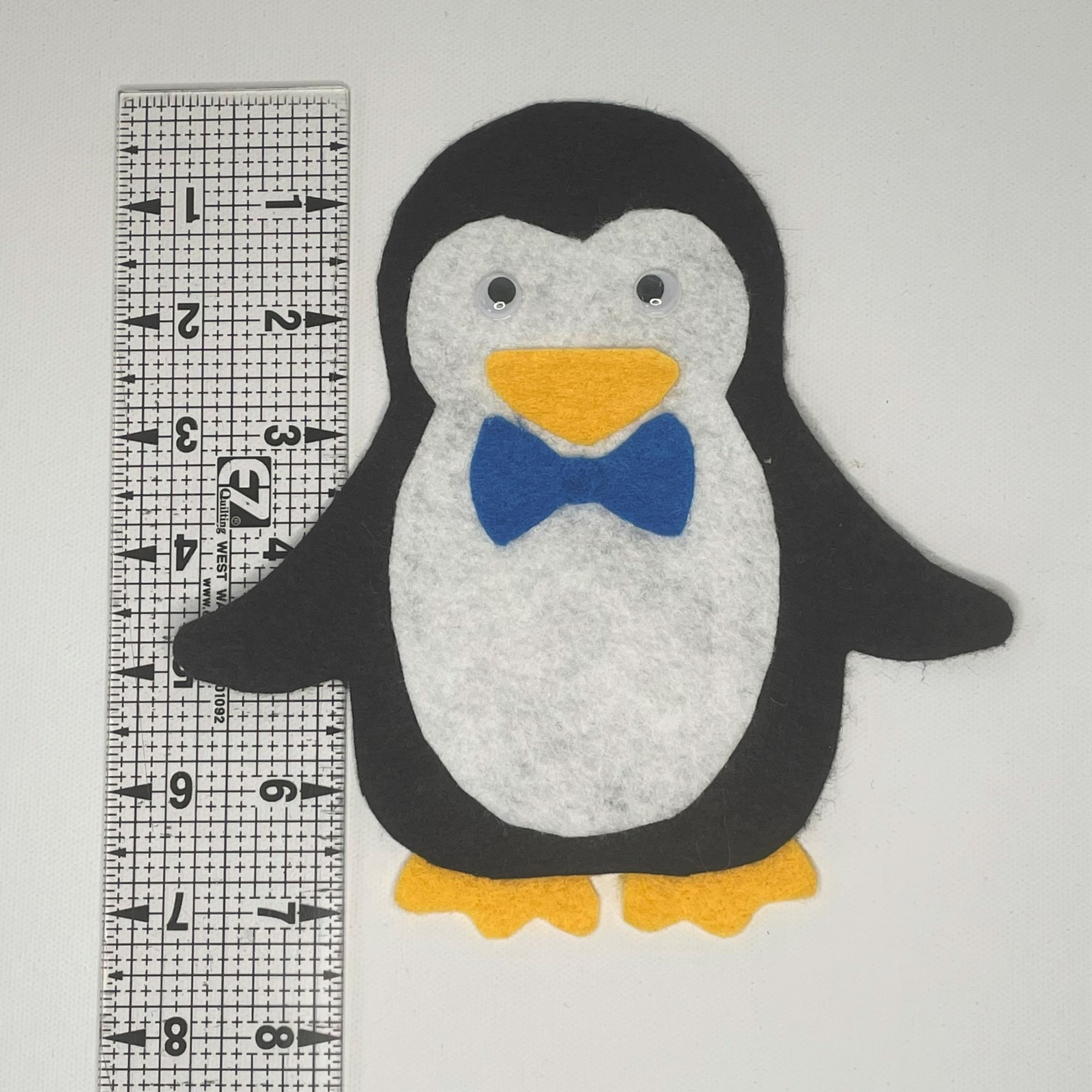 Penguin Who Has the Fish Felt Game – A Wintry Hide & Seek Adventure with Sizes