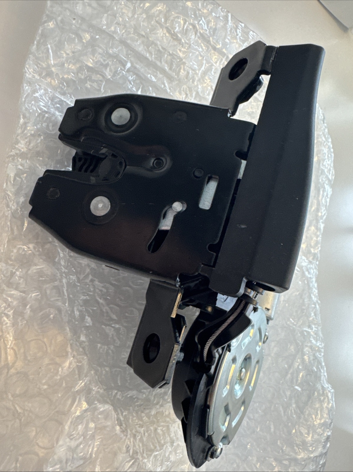 KO10274 Liftgate Lock Actuator Rear Trunk Latch Motor Fit Chevy Suburban Tahoe