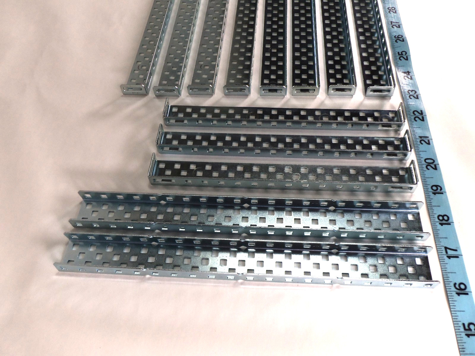 VEX Robotics EXP V5 Steel 16-Hole Chassis Rail x15; 1x2x1x20 C-Channel x2