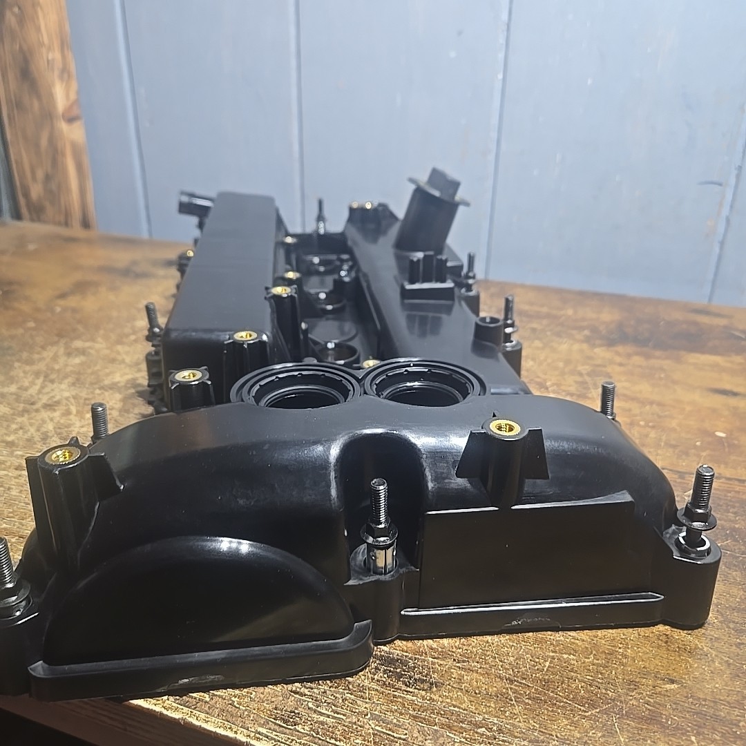 MITZONE Engine Valve Cover compatible with 2012-2018 Ford Edge Escape Explorer