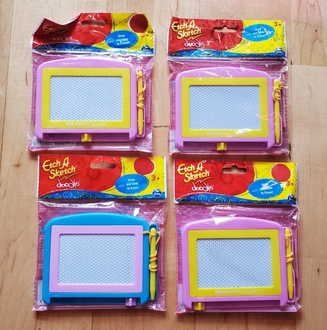 Spin Master Etch A Sketch Doodle – Mini Travel Drawing Toy, Lightweight Lot of 4