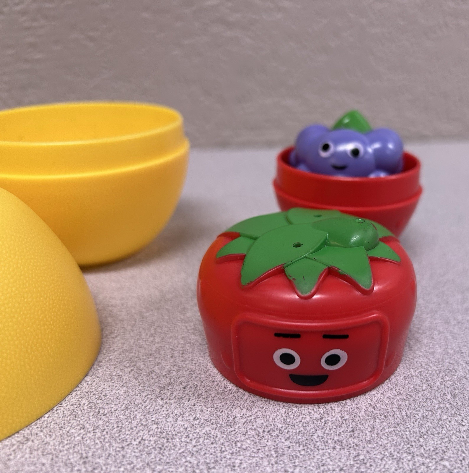 Learning Resources Big Feelings Nesting Fruit Friends w/ Feeling Faces Complete