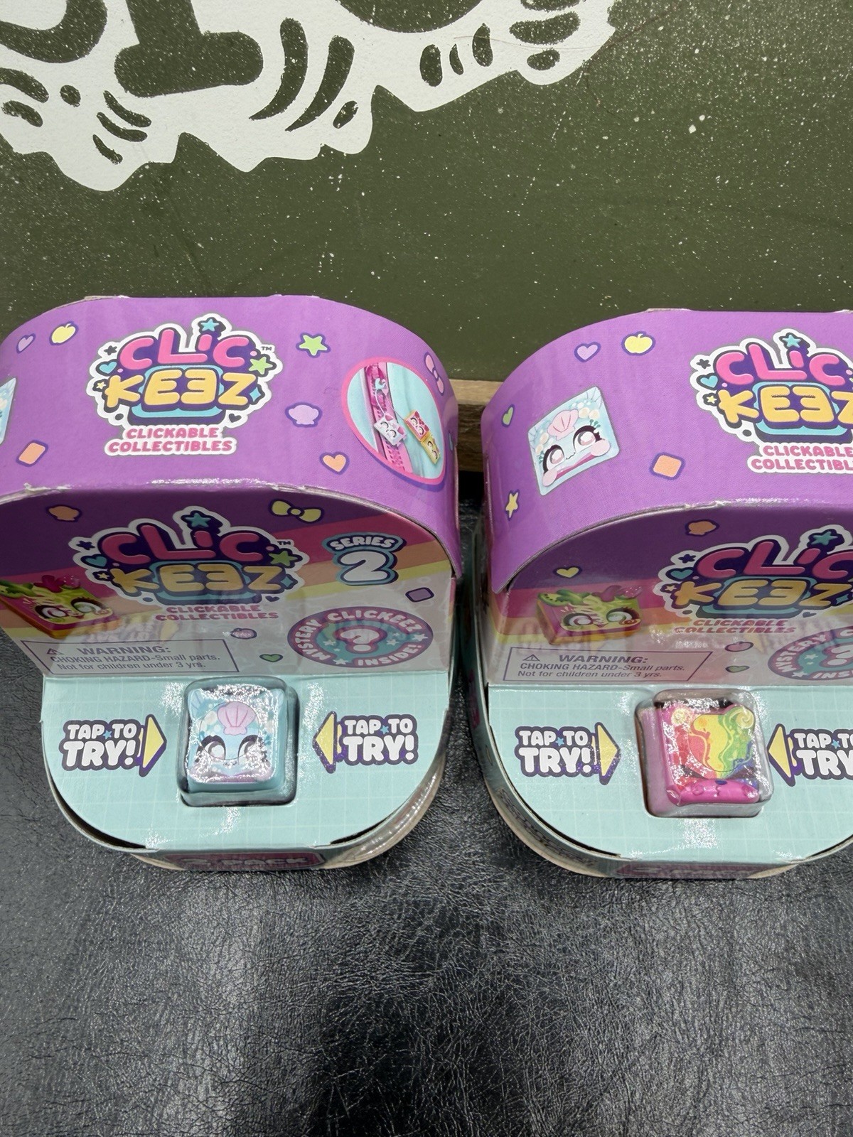 Bundle of 2 Clickeez Series 2 Clickable Collectible Toy 2-Pack Mystery Blind Box