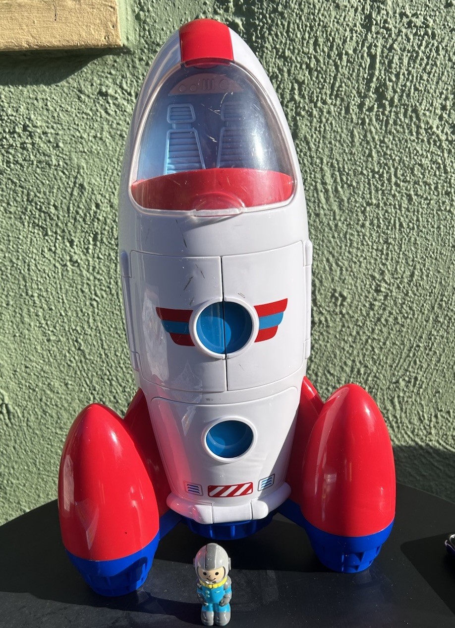 Lakeshore Educational Play & Explore Rocket Ship & 1 Figure – 17″ Spaceship Toy