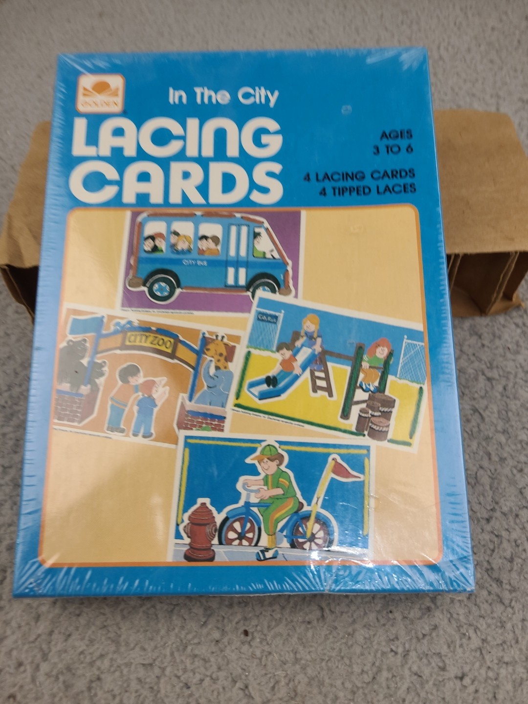 1x SEALED NEW Golden Vintage 1984 Cardboard Lacing Cards and Laces In the City