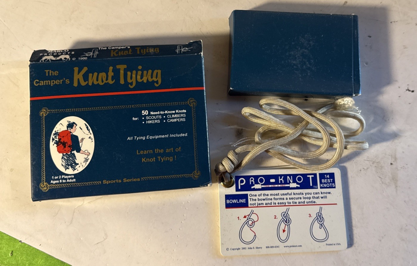 The Camper’s Knot Tying Kit / Game 50 Need-to-Know Knots Set Educational Fun