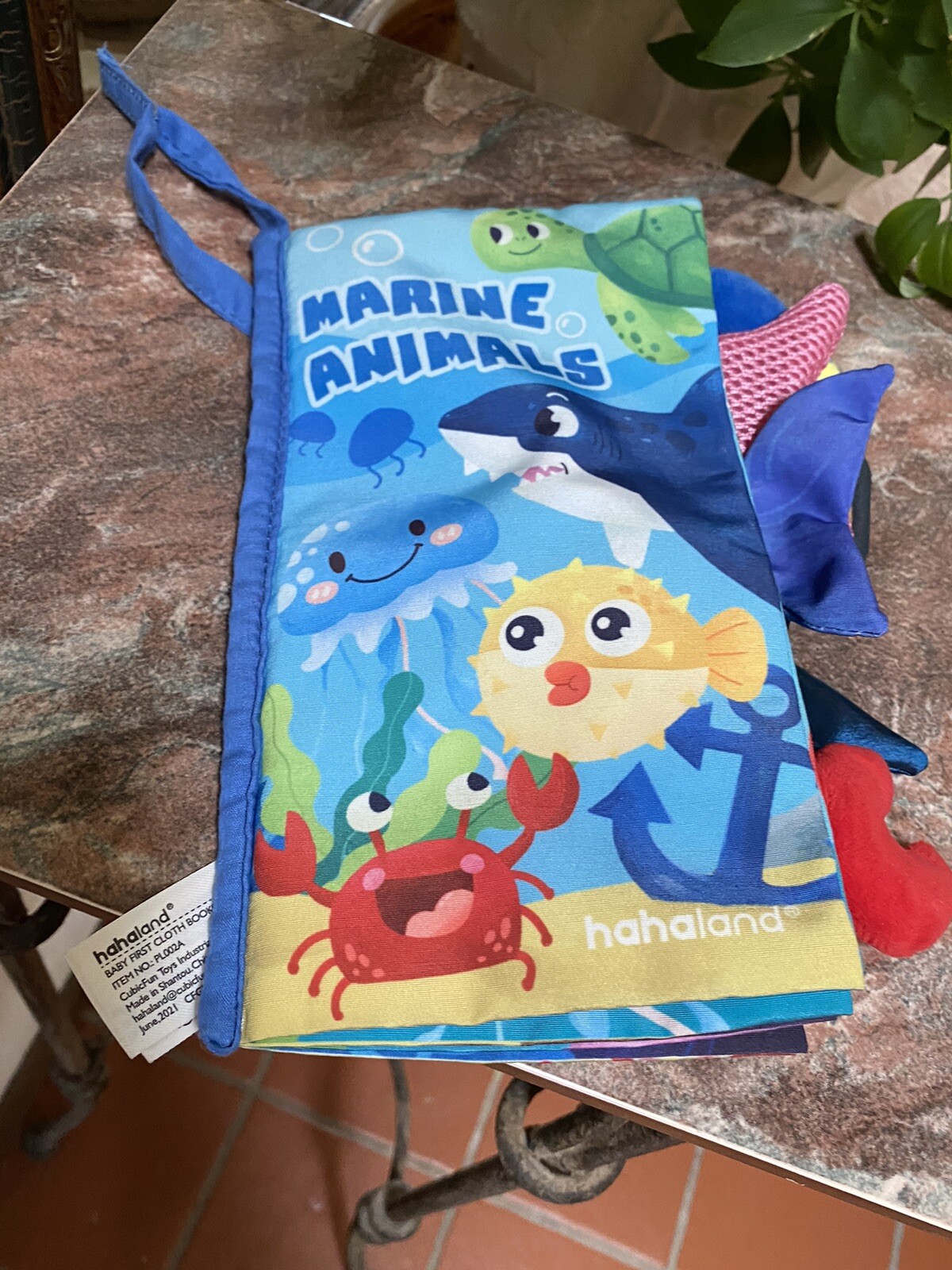 hahaland Baby Book 0-6 Months Touch Feel First Cloth Crinkle Soft Marine Animals