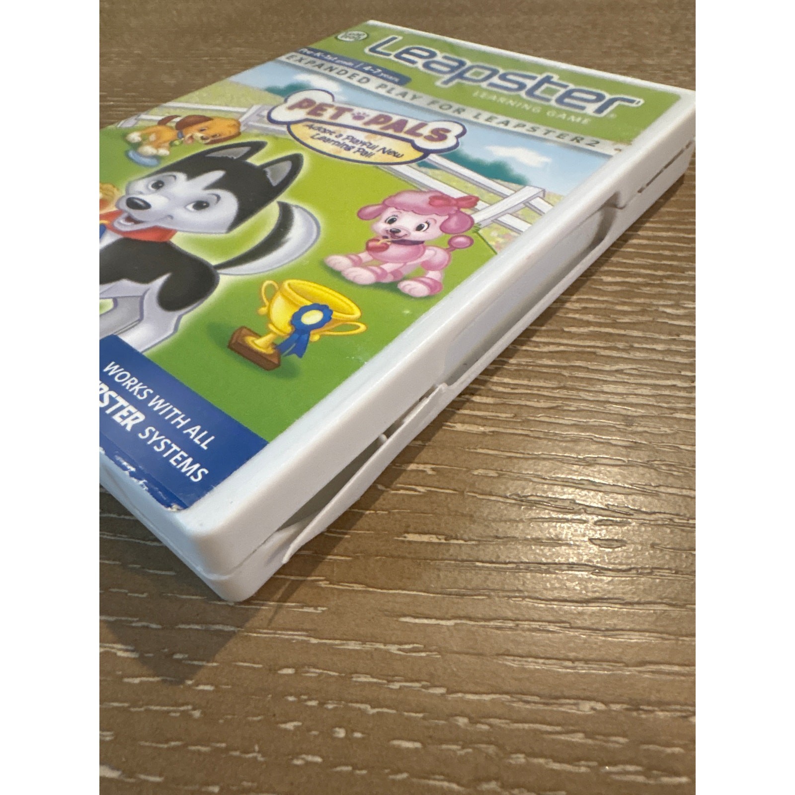 LeapFrog Leapster Pet Pals Learning Game Cartridge Cracked Case