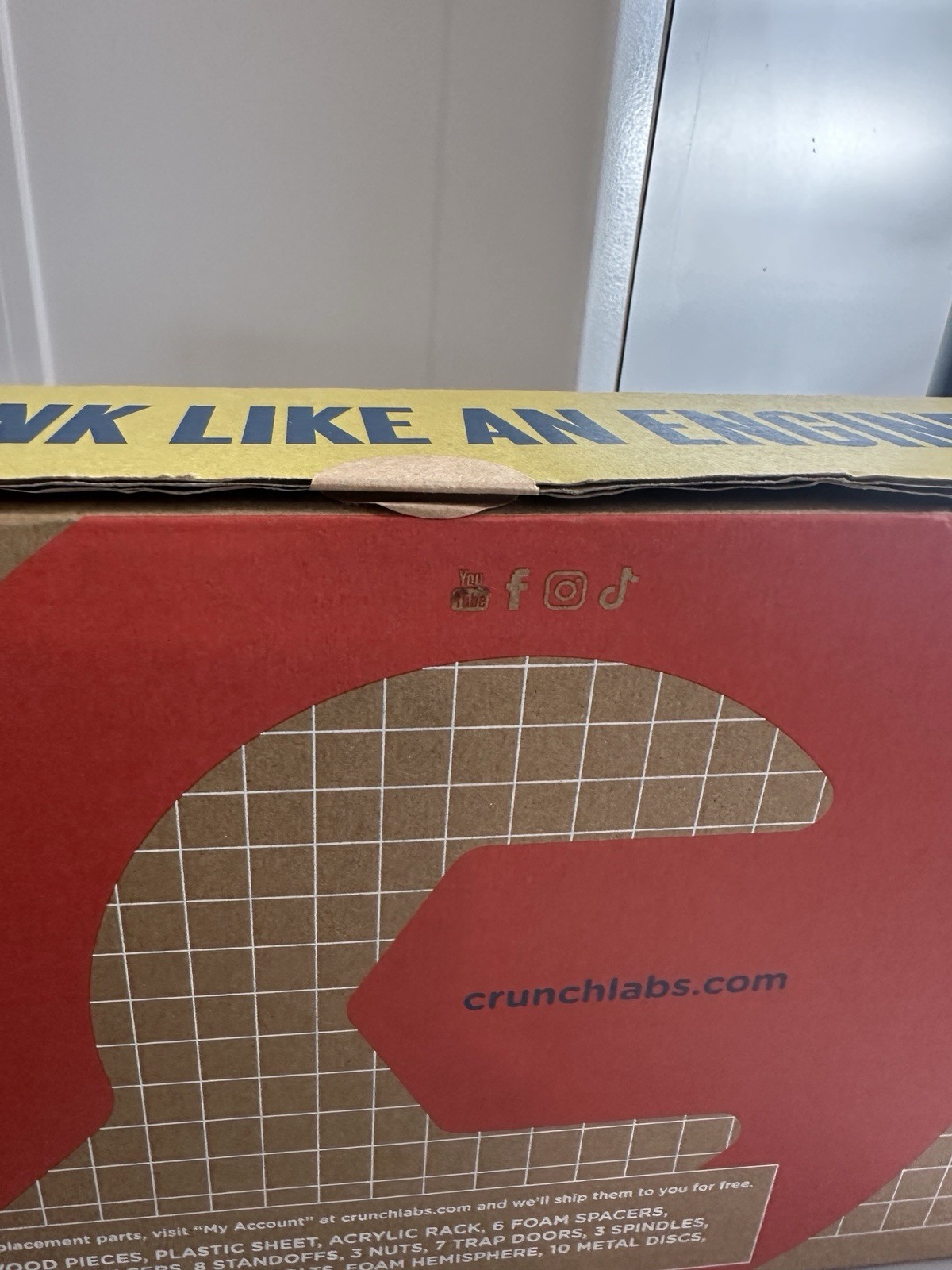 Mark Rober Crunch Lab Kit – Trap Door Maze