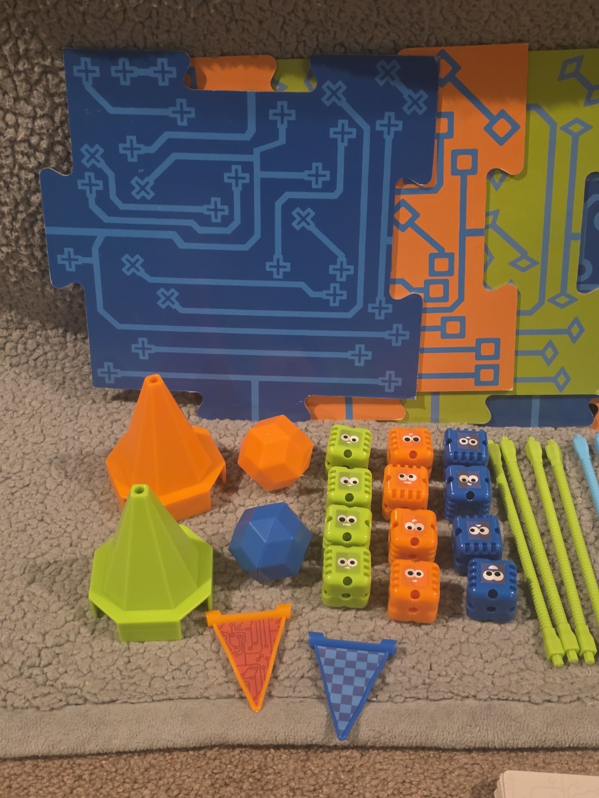 Learning Resources Botley The Coding Robot Activity Set LER2935 Complete Works!