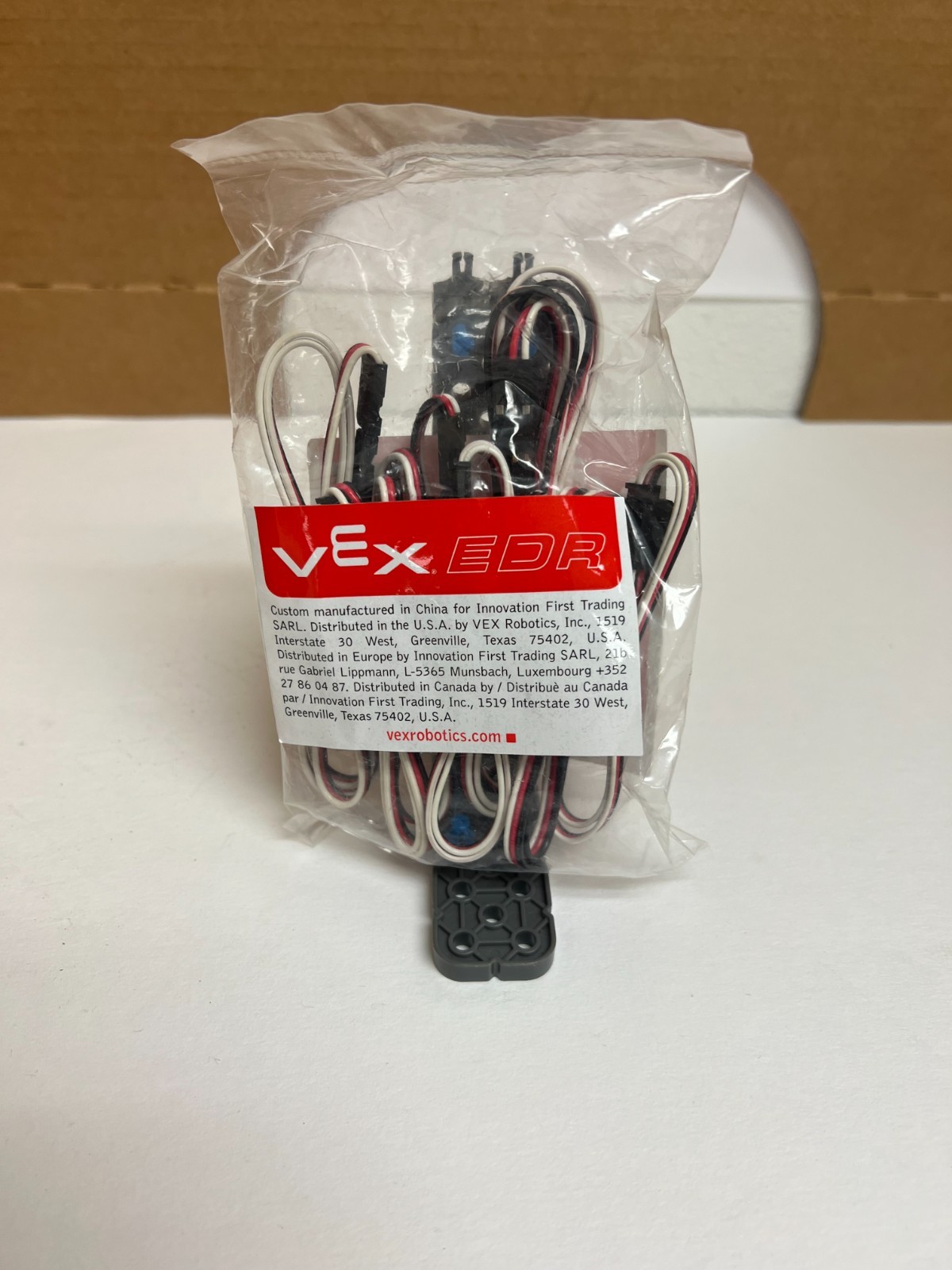 Vex Robotics 3-Wire Extension Cables 276-1424 – Large Bundle