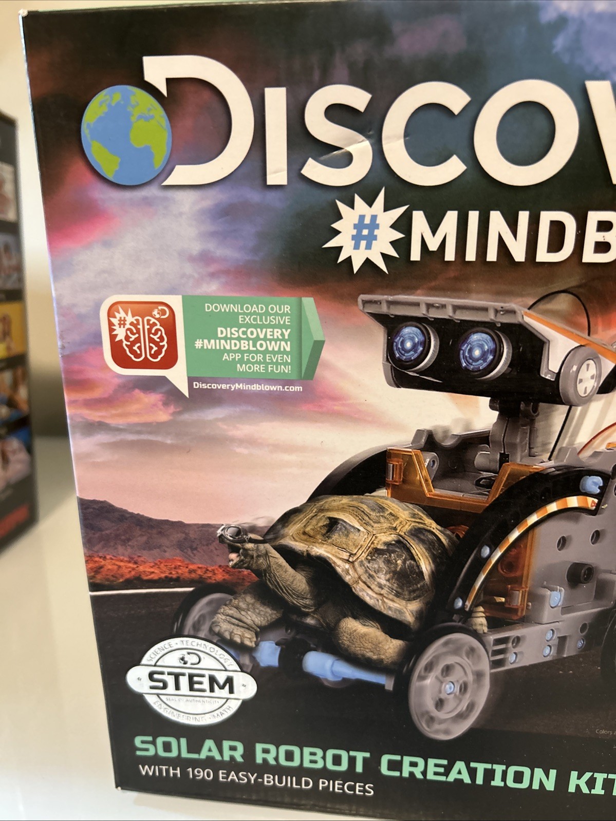 Discovery Mindblown Solar Robot Creation Kit STEM 12 in 1 190 Pcs Kids DIY