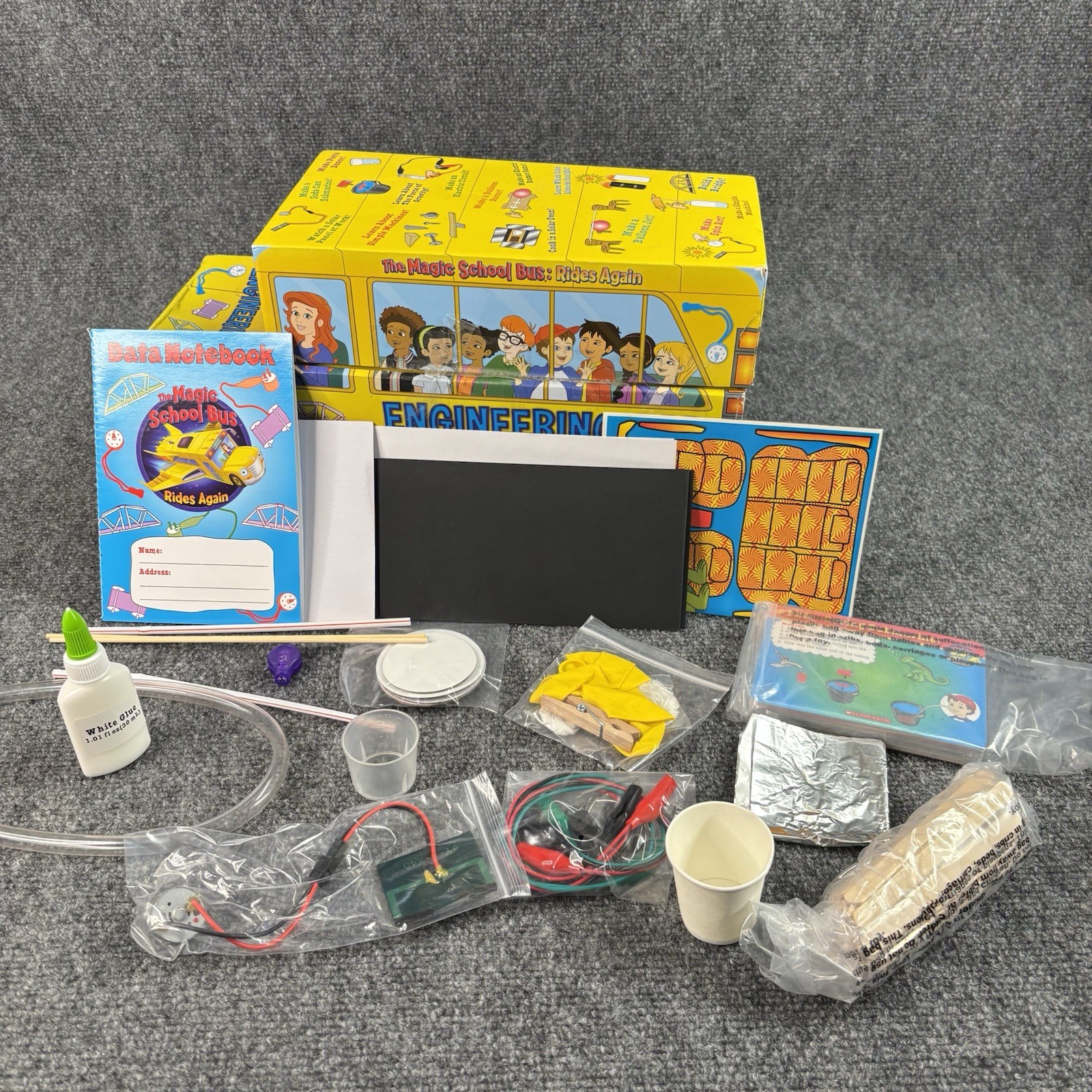 Scholastic-The Magic School Bus Engineering Lab – Ages 5+ – Young Scientist Club