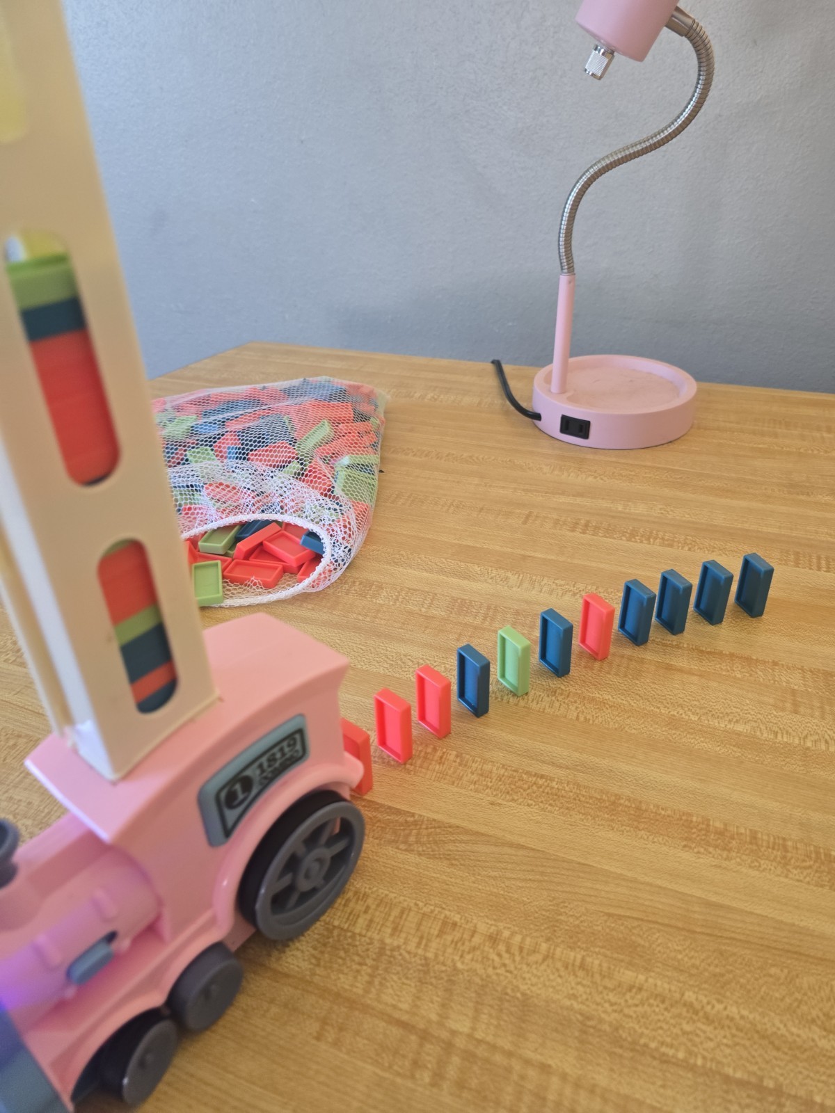 Domino Stacking Train Toy With 250 Domino’s Plus Storage Bag