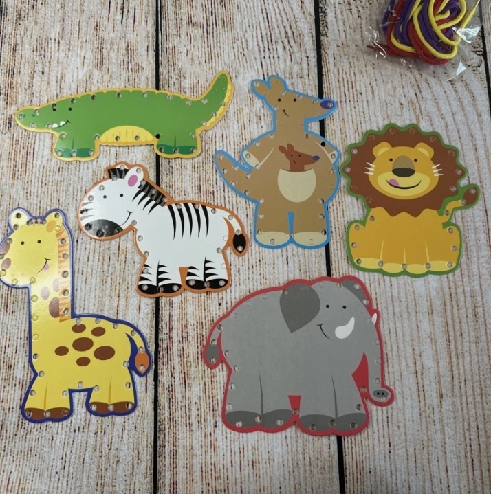 NEW 6 Zoo Animal Lacing Cards – Motor Skills/Learning Activity
