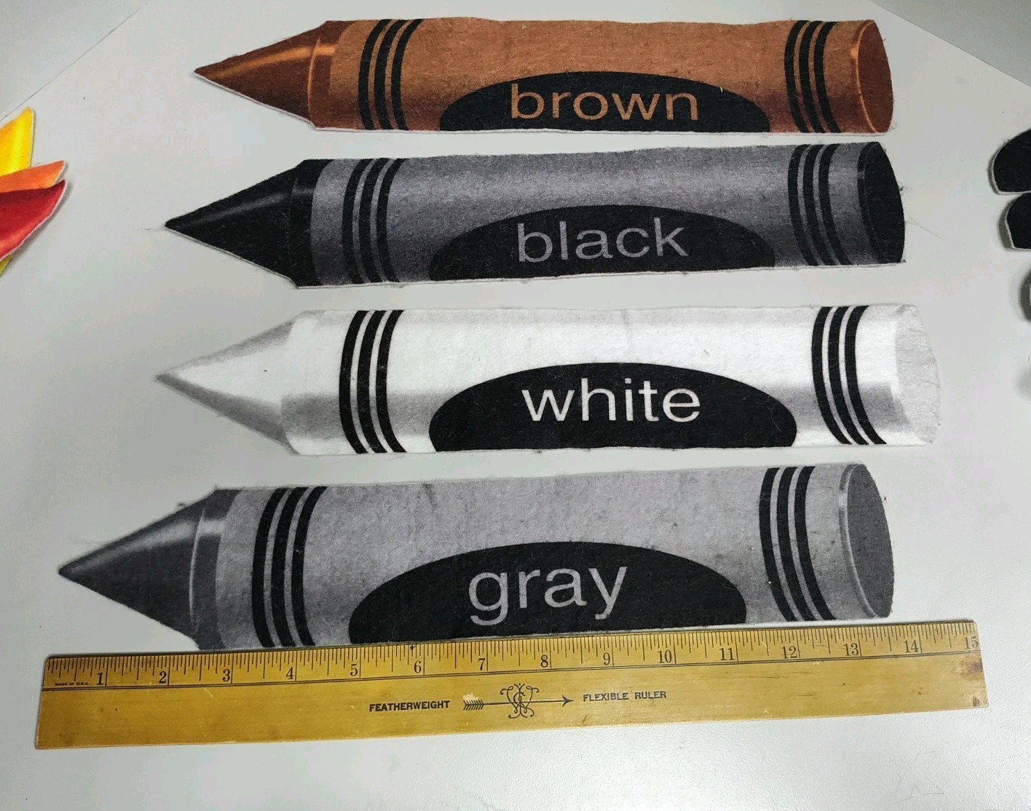 Vintage Story Teller Board Large Felt Color Crayons English & Spanish Language
