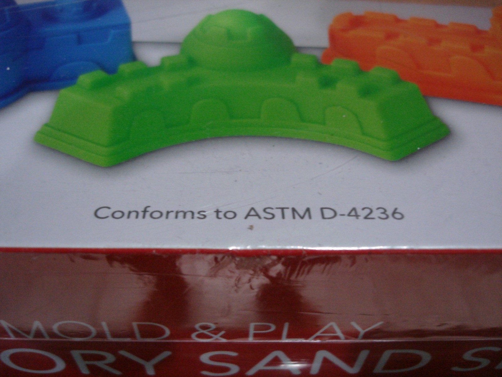 NEW/SEALED LAKESHORE LEARN & PLAY MOLD & PLAY SENSORY SAND SET 12 PC SET AGE 3+