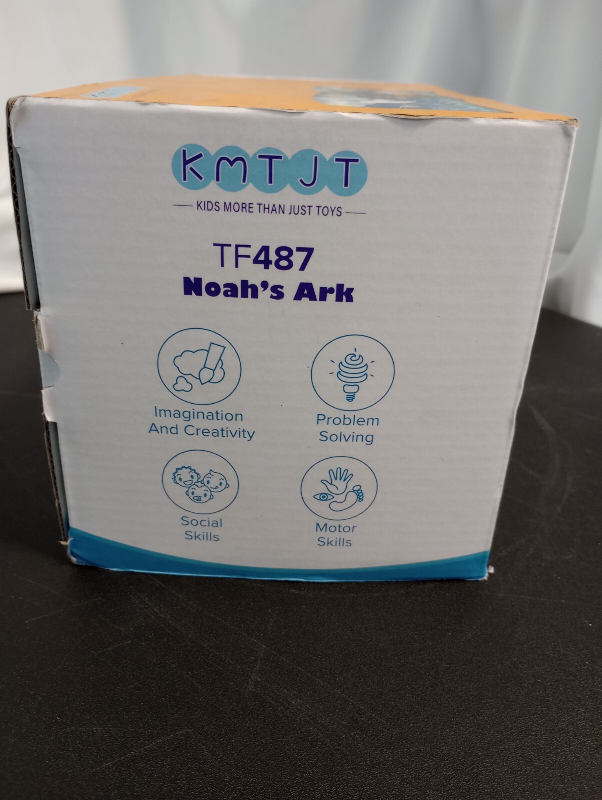 KMTJT Toddlers Wooden Noahs Ark Toy Animal Playset, Kids Educational Gift