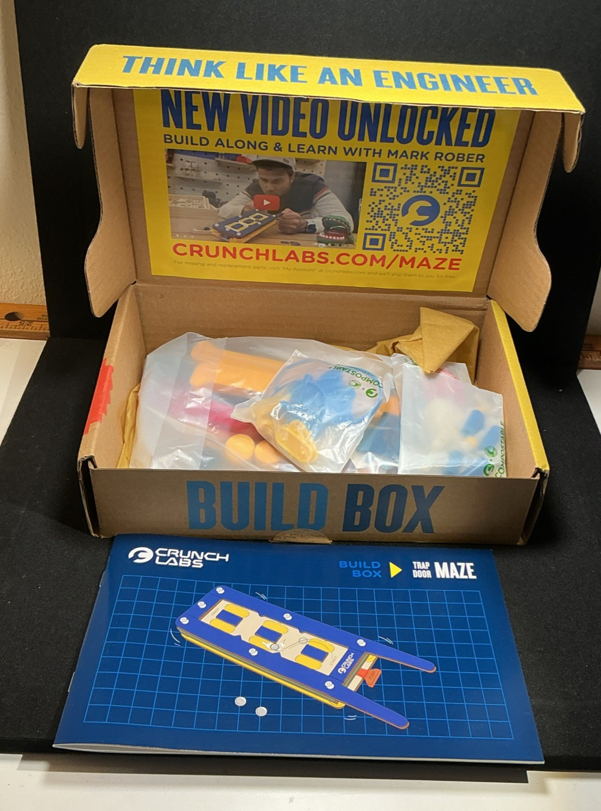 Crunch Labs By Mark Rober S.T.E.M. Build Box Trap Door Maze Think Like Engineer