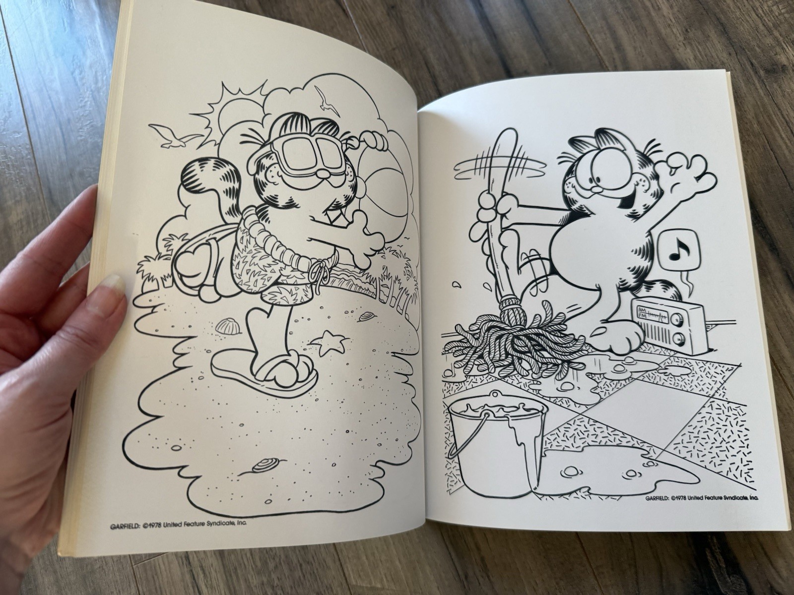 Golden GARFIELD Activity Book LOT Trace & Color Paint ‘N’ Marker With Water Cat