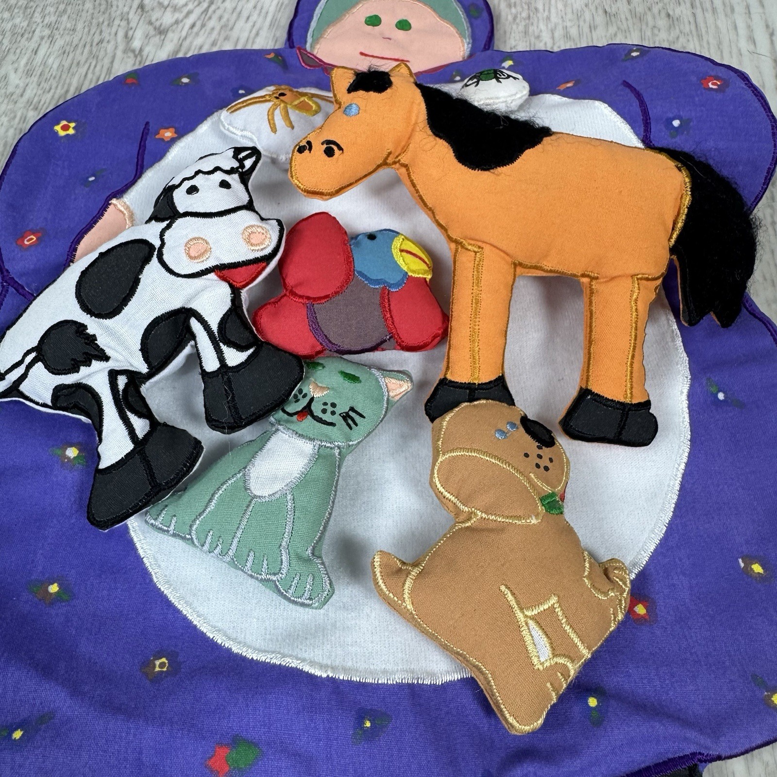 Lakeshore There was An Old Lady Who Swallowed A Fly Storytelling Kit Props