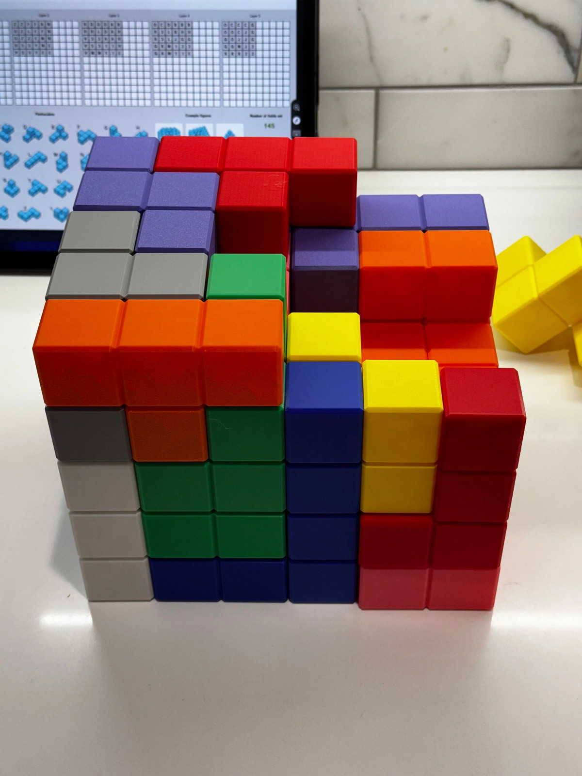 Dorian Cube Puzzle – 25 Unique Pentacube Pieces, 3D Brain Teaser, Fun and