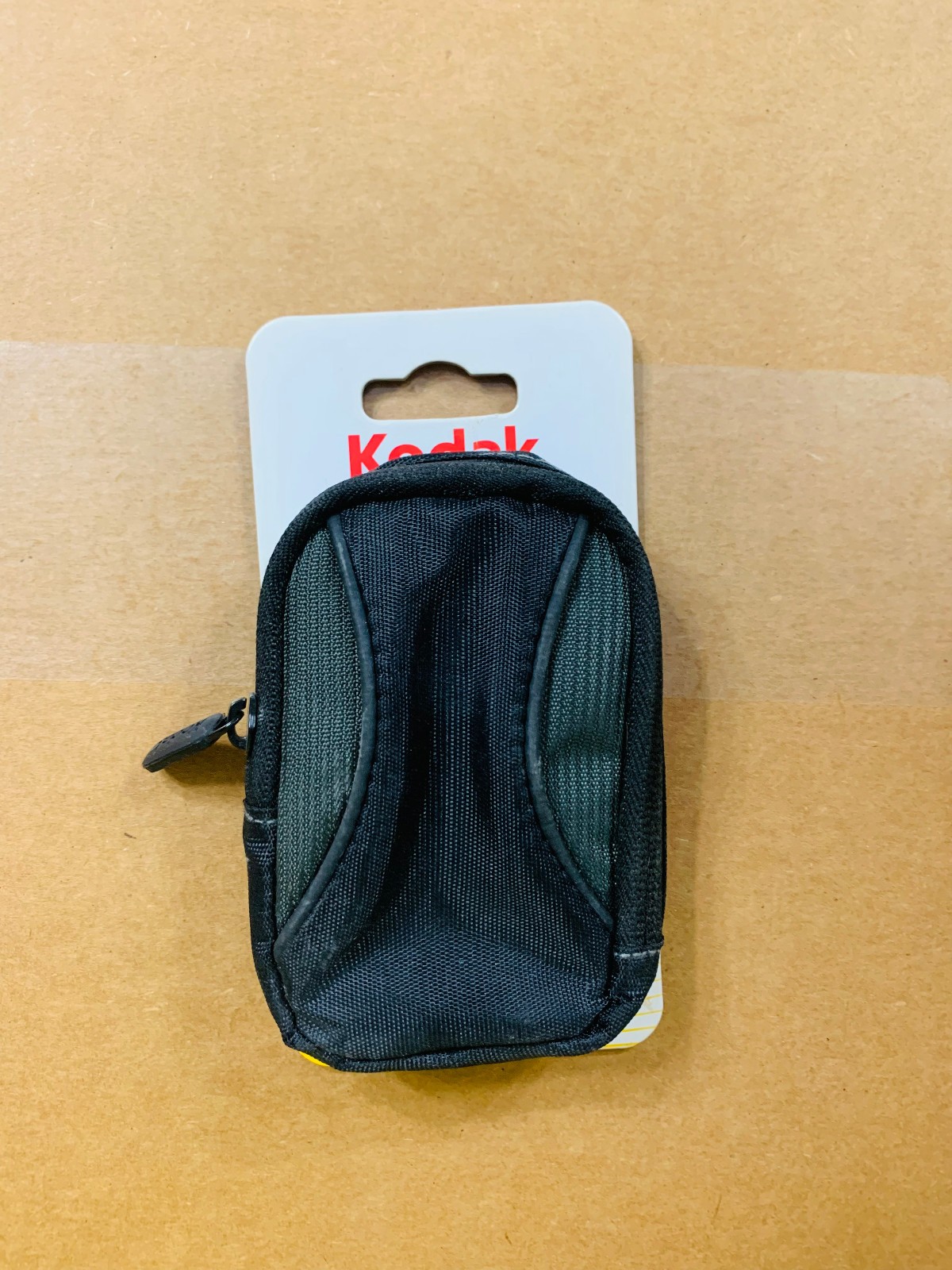Kodak 1706290 Resilient 1 Camera Case (Black)