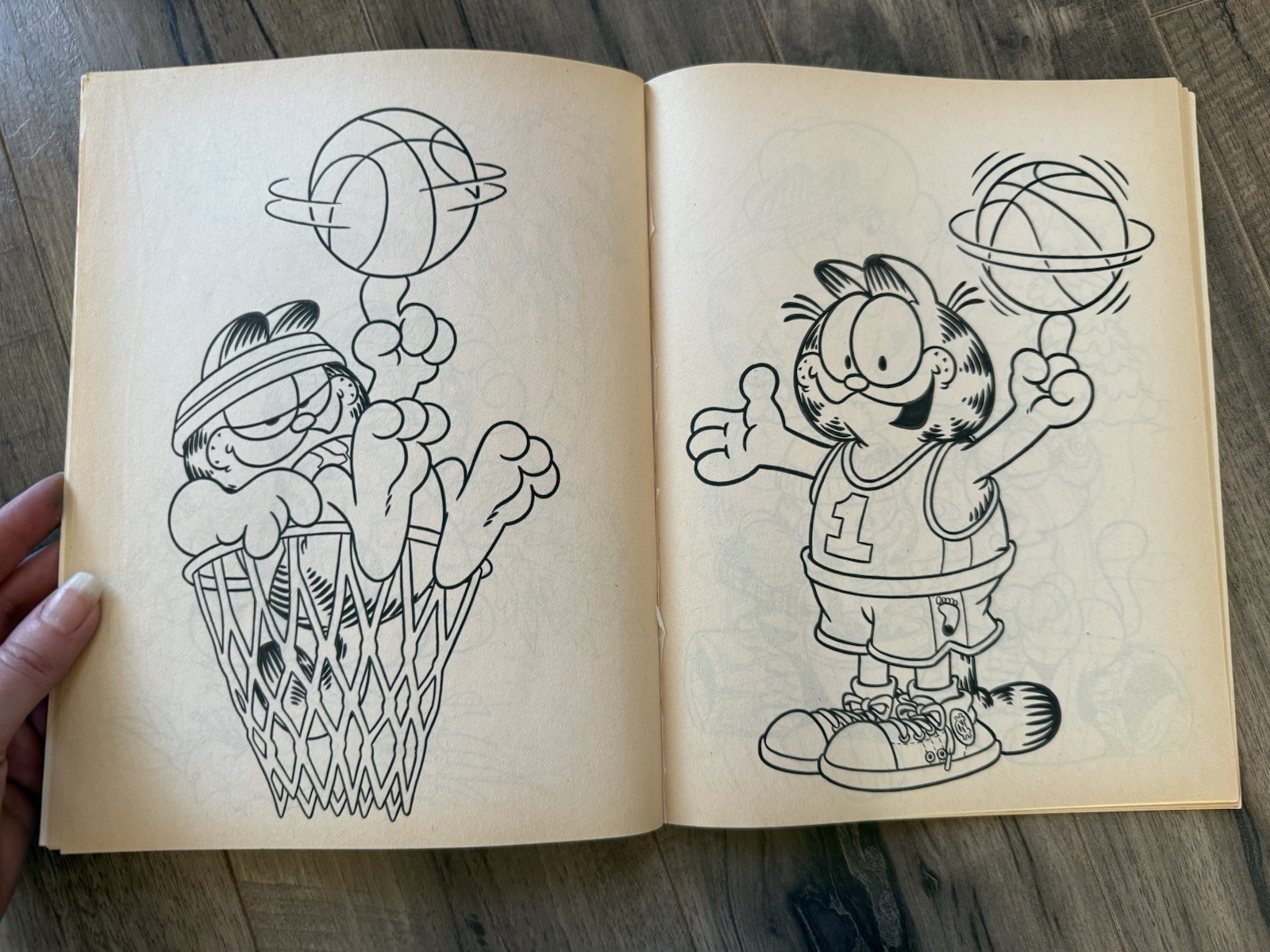Golden GARFIELD Activity Book LOT Trace & Color Paint ‘N’ Marker With Water Cat